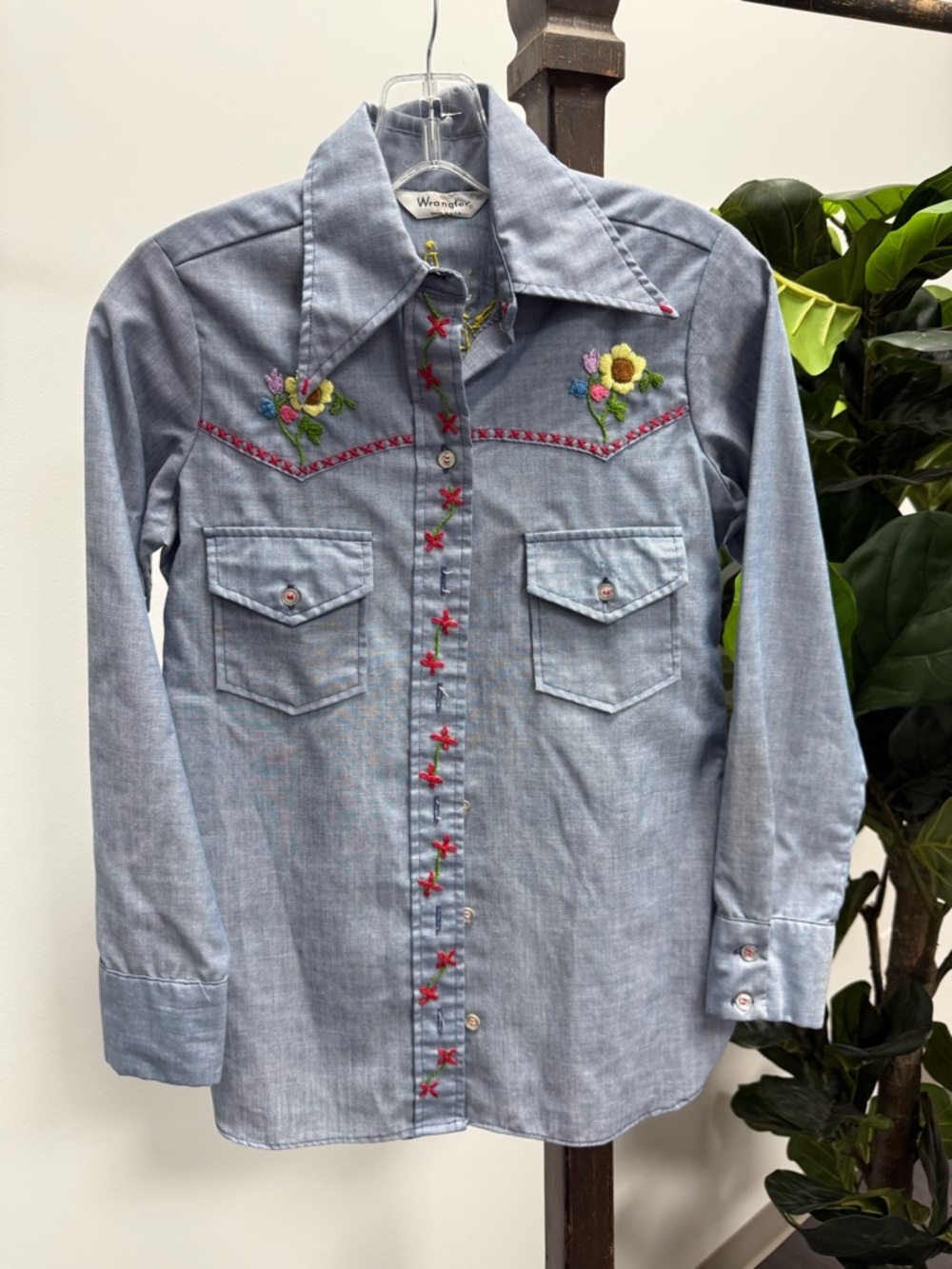 Wrangler Women’s Light Blue Embroidered Western Shirt